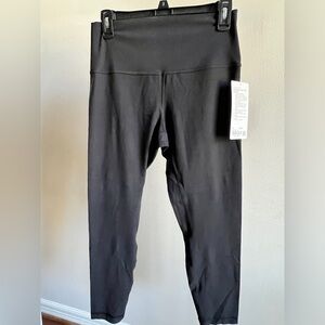 Lululemon black size 10 align HR pant 25”